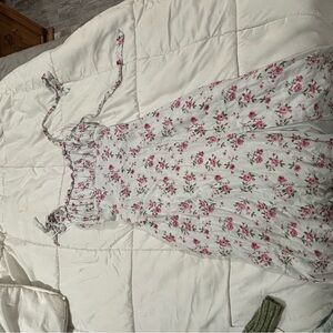 American Eagle Outfitters Floral Maxi Dress - White and Pink
